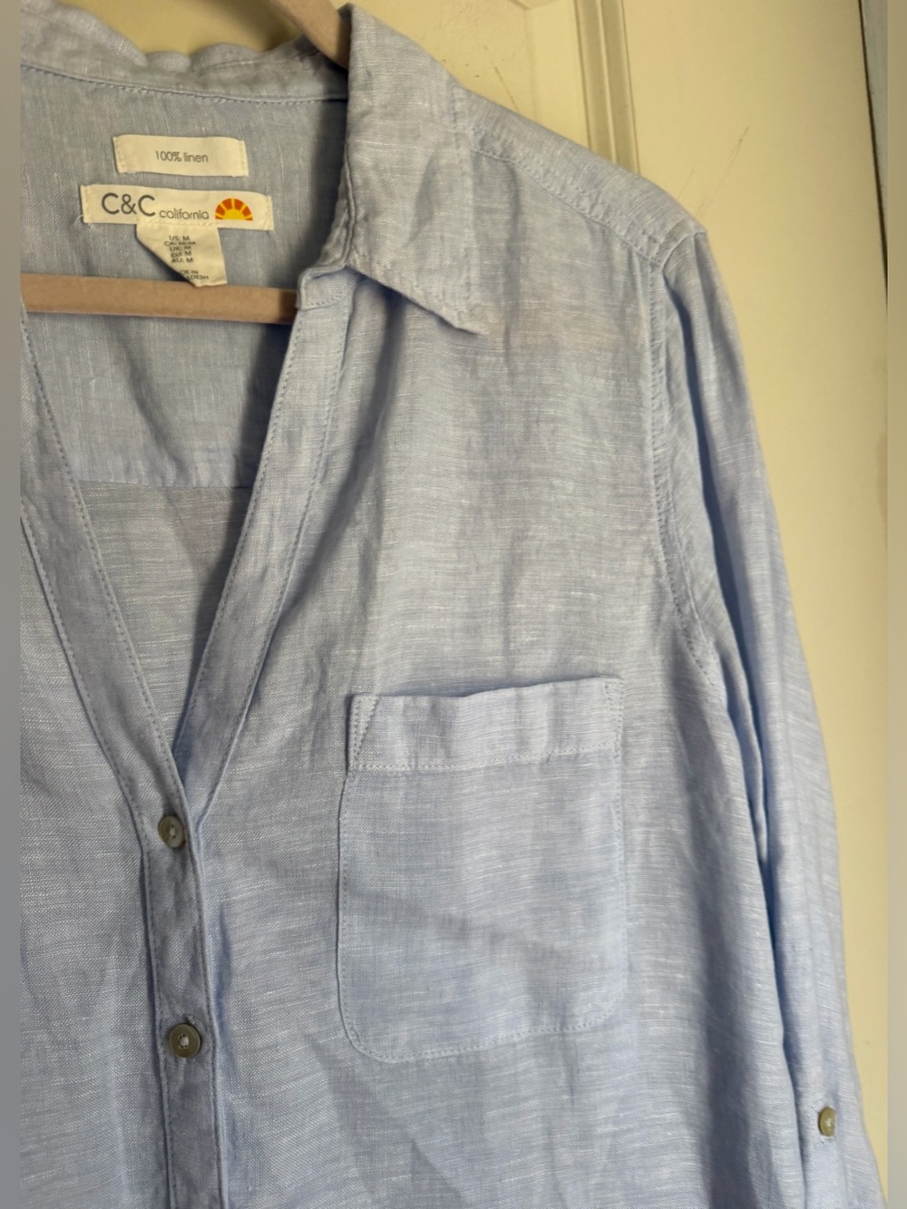 C & C california Washable 100% Linen Button Up Blouse w/ Roll Tab Sleeves Sz M - Picture 6 of 9